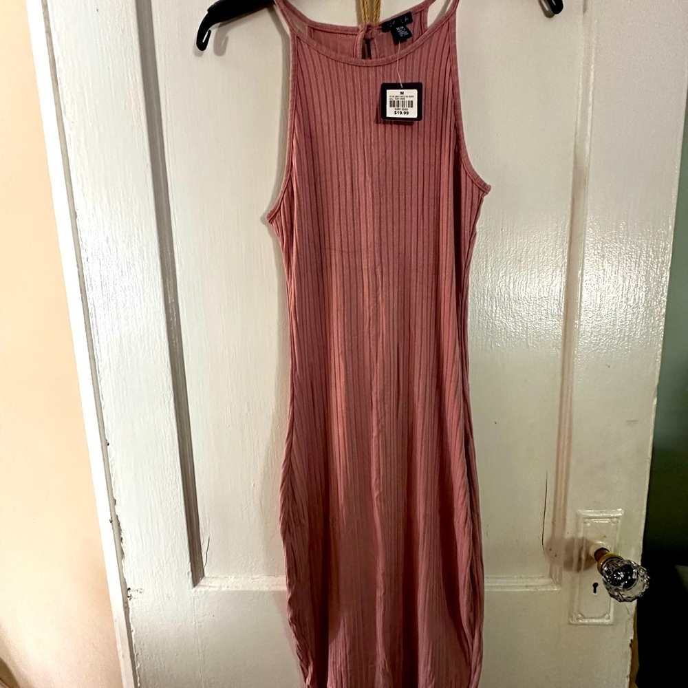 Brand new knit midi dress!  Size M. Mauve color.